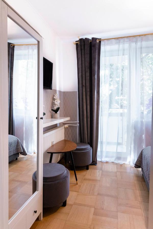 Clicktheflat Constitution Square Apart Rooms Varsovia Exterior foto
