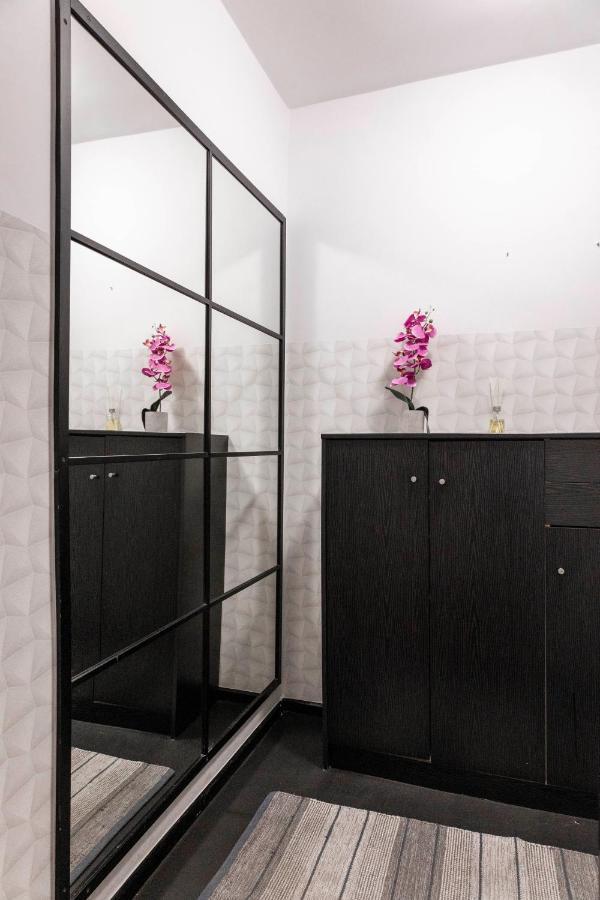 Clicktheflat Constitution Square Apart Rooms Varsovia Exterior foto