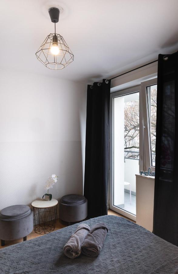 Clicktheflat Constitution Square Apart Rooms Varsovia Exterior foto